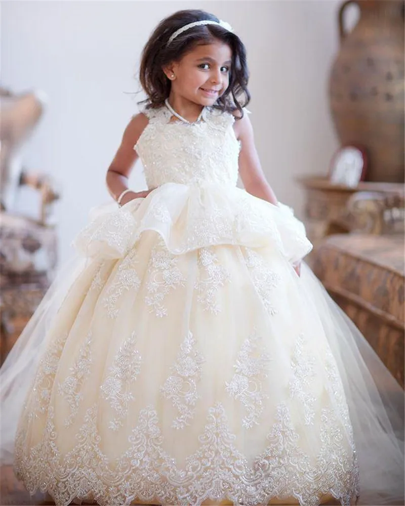 Ivory Lace Beads Flower Girl Dress for Wedding Appliques Tulle Ball Gown Girls First Communion Dress
Ivory Lace Beads Flower Girl Dress for Wedding Appliques Tulle Ball Gown Girls First Communion Dress