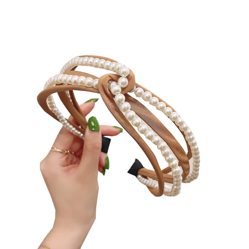 Koean Pearls Headband Tiara Cross Knotted Women Beaded Hairbands Bezel Head Loop Wide-brimmed Hair Hoop Girls Hair Accessories
Koean Pearls Headband Tiara Cross Knotted Women Beaded Hairbands Bezel Head Loop Wide-brimmed Hair Hoop Girls Hair Accessories
