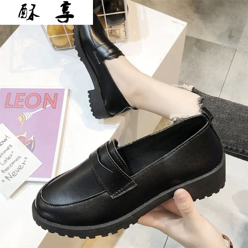 2021 Autumn Women Flats Fashion Set Foot PU Leather Women Casual Flats Comfortable Round Toe Women Platform Shoes Zapatos Mujer
2021 Autumn Women Flats Fashion Set Foot PU Leather Women Casual Flats Comfortable Round Toe Women Platform Shoes Zapatos Mujer