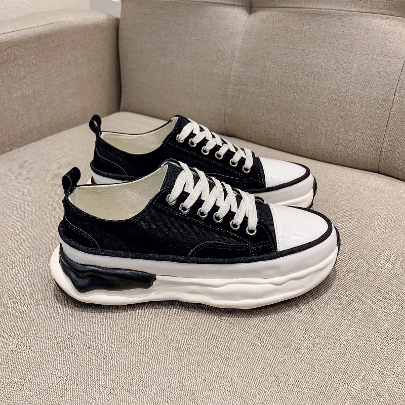 2021 CREEPERS
2021 CREEPERS