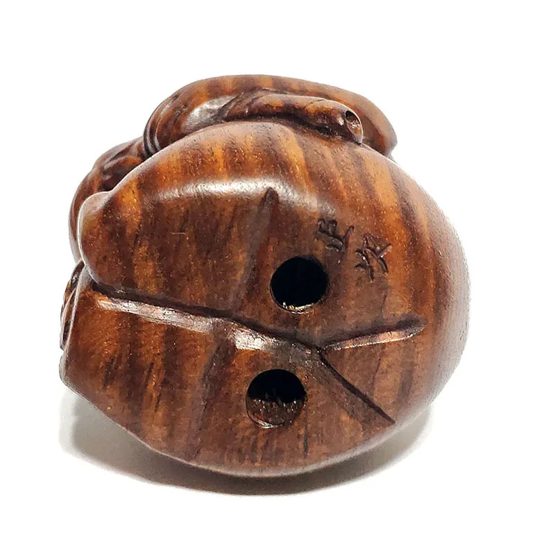 Y6276 - Collectible 20 Years OLD 2" Hand Carved Ebony Ironwood Netsuke - Panda 
Y6276 - Collectible 20 Years OLD 2" Hand Carved Ebony Ironwood Netsuke - Panda