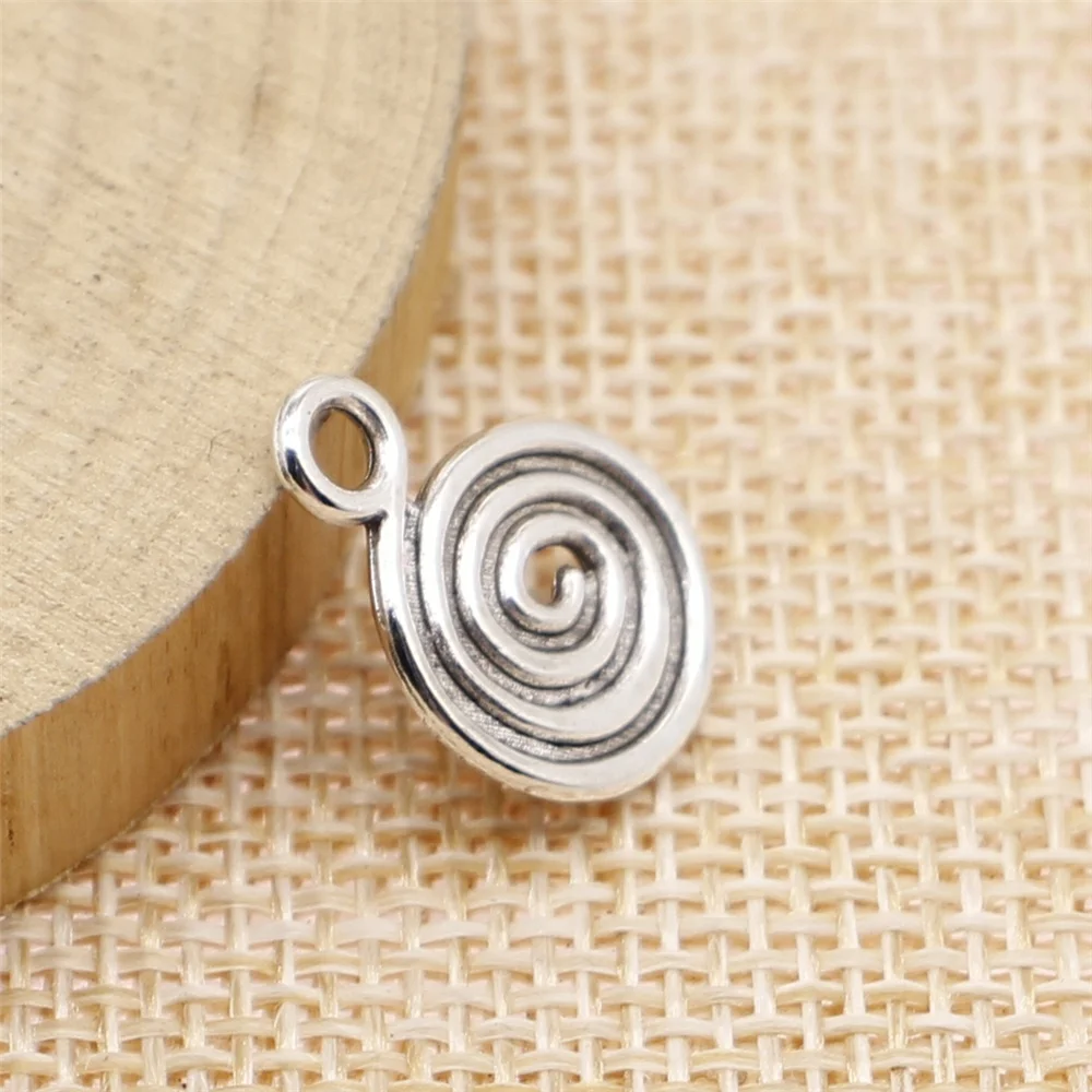 81pcs 17x12mm antique silver Vortex thread round tag charms diy retro jewelry fit Earring keychain hair card pendant
81pcs 17x12mm antique silver Vortex thread round tag charms diy retro jewelry fit Earring keychain hair card pendant