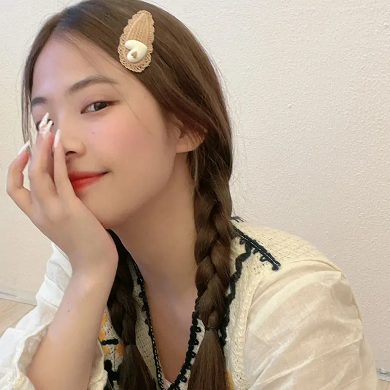 Cartoon Knitted Handmade Barrettes Girls Cute Bear Hair Clips Popular Stylish Hair Accessories Korean Style Sweet Headdress
Cartoon Knitted Handmade Barrettes Girls Cute Bear Hair Clips Popular Stylish Hair Accessories Korean Style Sweet Headdress