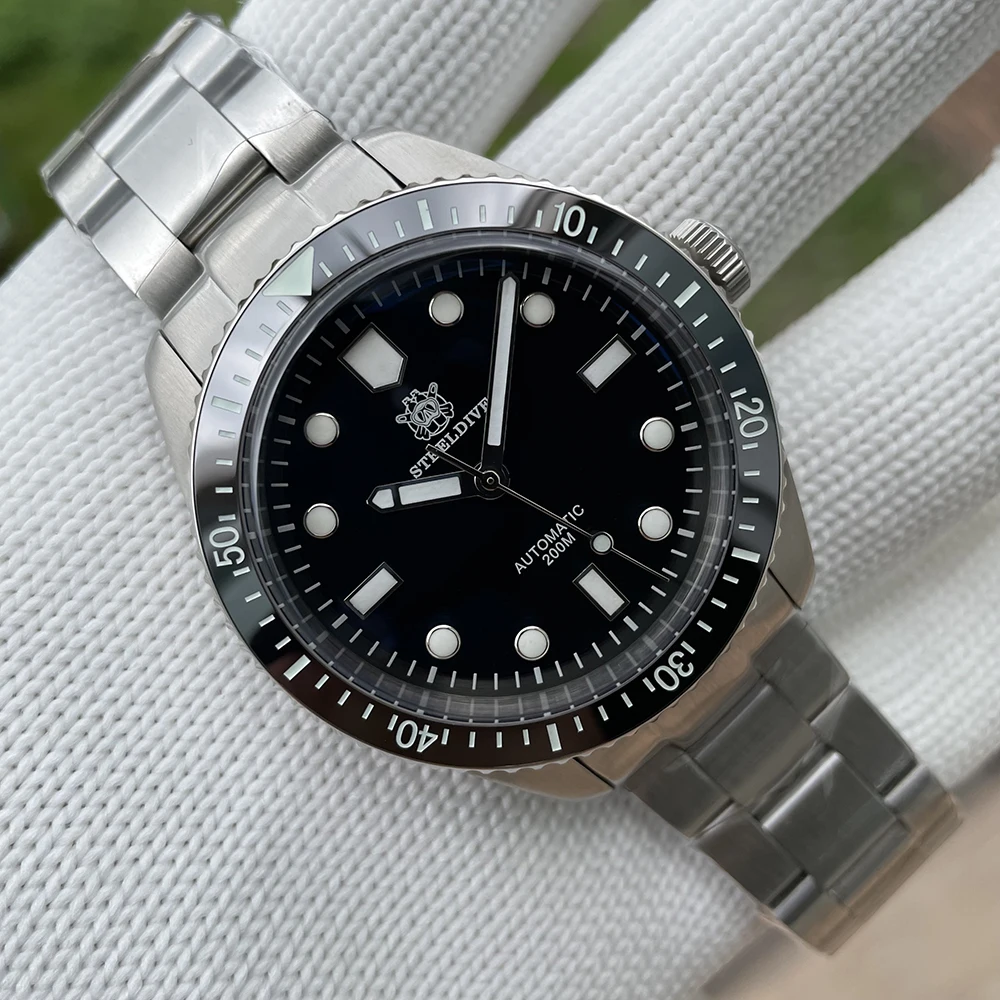 STEELDIVE Men's Mechanical Diving Watch SD1965 Ganghao Sapphire Pot Lid Bubble Mirror NH35 Blue Luminous 200M Waterproof Watches
STEELDIVE Men's Mechanical Diving Watch SD1965 Ganghao Sapphire Pot Lid Bubble Mirror NH35 Blue Luminous 200M Waterproof Watches
