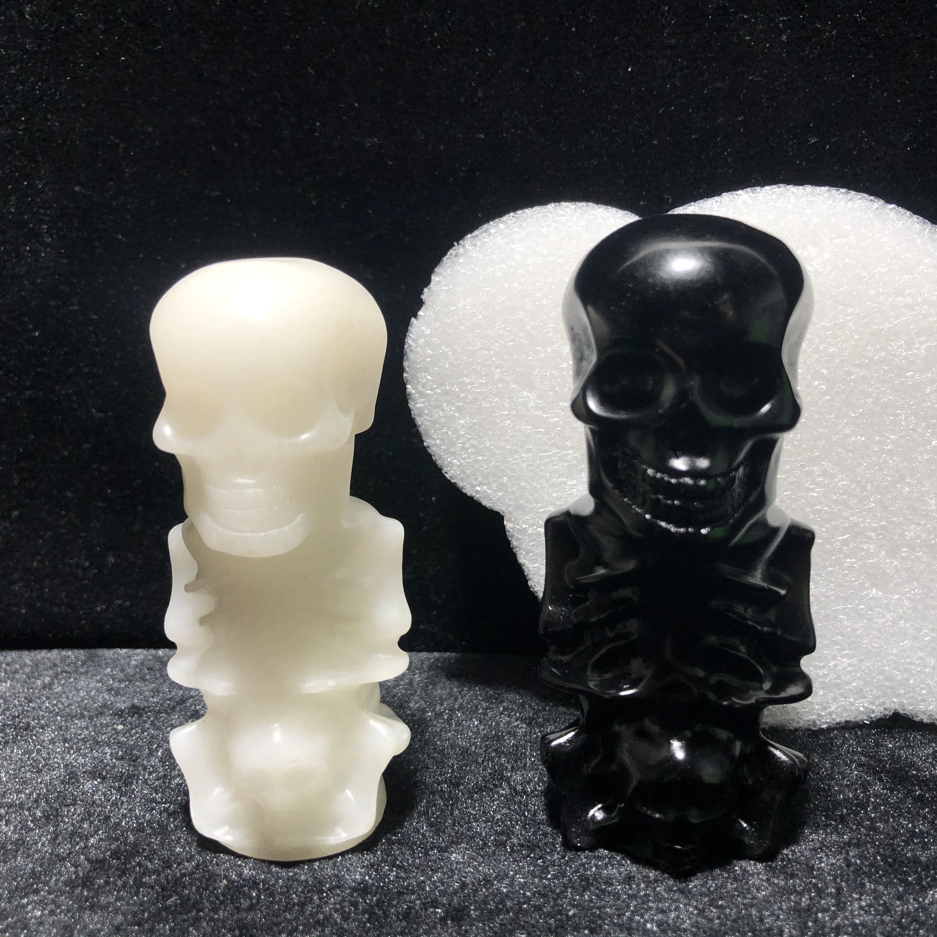Different Materials Skeleton Feng Shui Chakra Healing Reiki Quartz Stone Home Decoration Stone Handicraft Decoration Carvings
Different Materials Skeleton Feng Shui Chakra Healing Reiki Quartz Stone Home Decoration Stone Handicraft Decoration Carvings