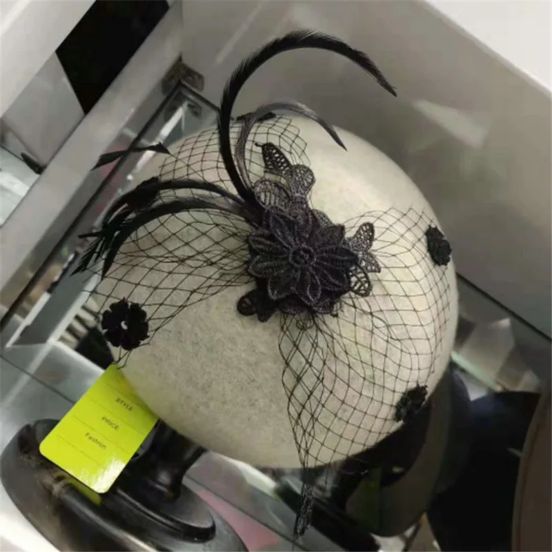 202108-wei NEW ins autumn winter Retro court mesh wool Feather Lady formal beret hat women Leisure painter hat
202108-wei NEW ins autumn winter Retro court mesh wool Feather Lady formal beret hat women Leisure painter hat