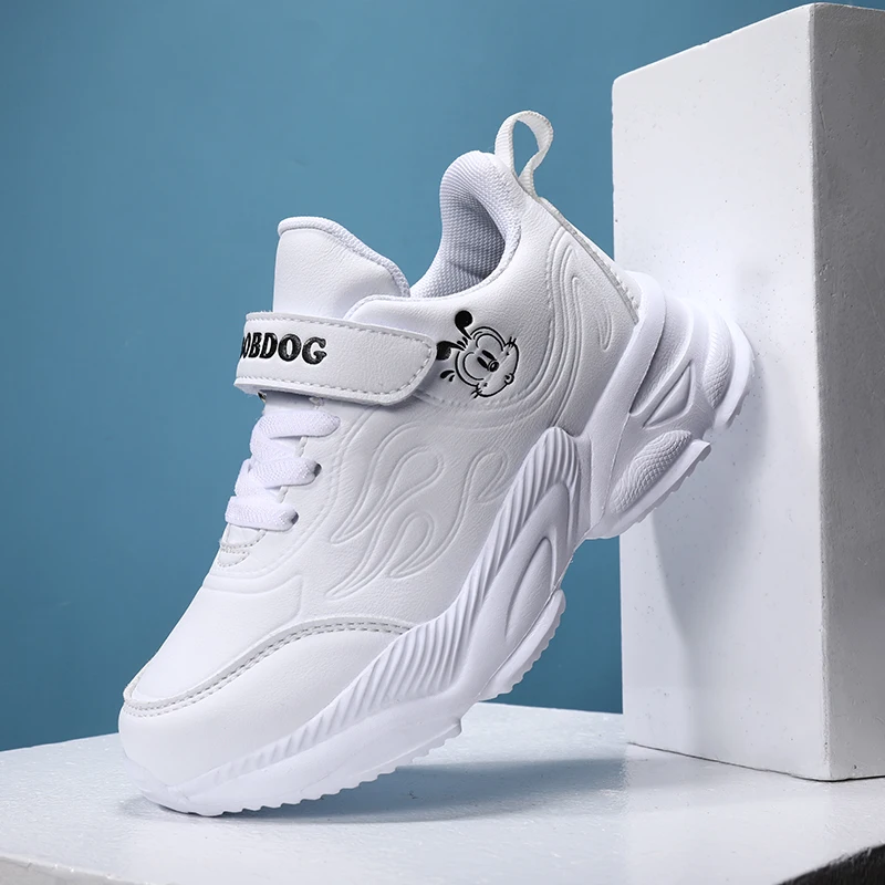 2021 Hot Sale Young Boys Casual Shoes for School Soft Sole Children Girls Designer Sneakers White Children Leather Casual Shoes
2021 Hot Sale Young Boys Casual Shoes for School Soft Sole Children Girls Designer Sneakers White Children Leather Casual Shoes