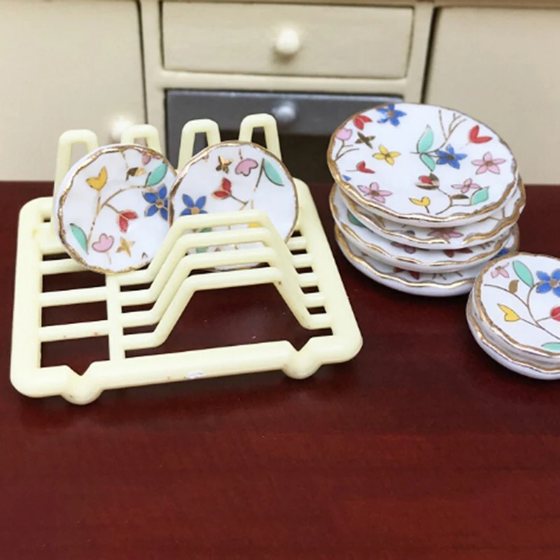 New 1:12 Dollhouse Miniature Mini Dish Shelves Kitchen Baby Kids Toy Match For Family Collectible Gift 4*2cm
New 1:12 Dollhouse Miniature Mini Dish Shelves Kitchen Baby Kids Toy Match For Family Collectible Gift 4*2cm