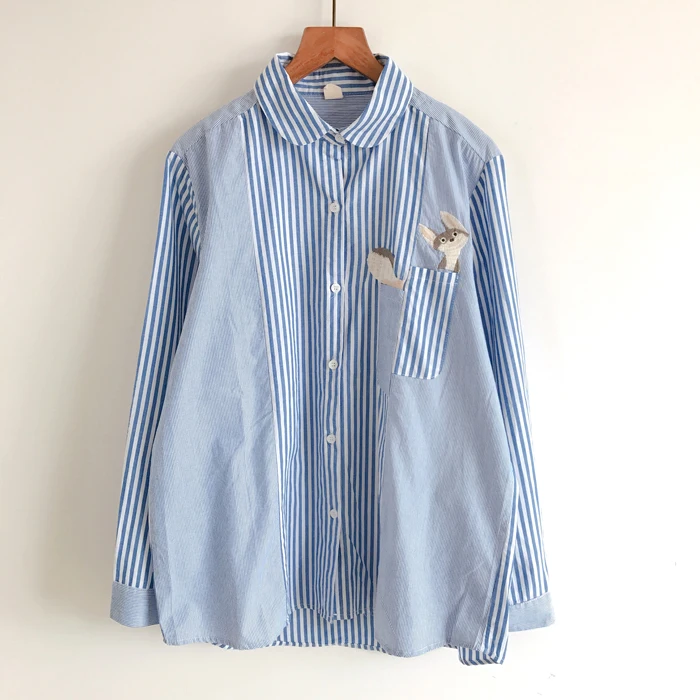 2020 Spring Women'S New Blue And White Strips Cartoon Embroidery Cotton Bottoming Shirt Long Sleeve Fashion Women Blouses
2020 Spring Women'S New Blue And White Strips Cartoon Embroidery Cotton Bottoming Shirt Long Sleeve Fashion Women Blouses