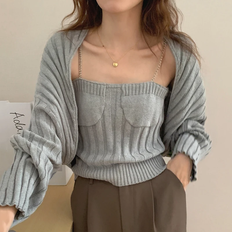 Женский свитер в стиле ретро, Повседневный Кардиган с металлической цепочкой и рукавами «летучая мышь», модель 2021 в Корейском стиле
Женский свитер в стиле ретро, Повседневный Кардиган с металлической цепочкой и рукавами «летучая мышь», модель 2021 в Корейском стиле