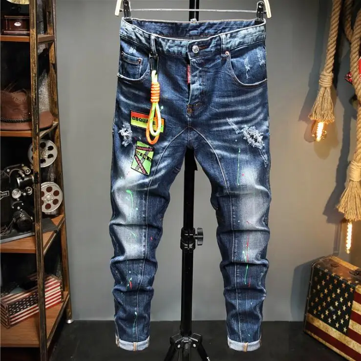 New Tattered White Men's Slim Stretch D2 Jeans Blue Embroidered Tight Beggar Pants
New Tattered White Men's Slim Stretch D2 Jeans Blue Embroidered Tight Beggar Pants