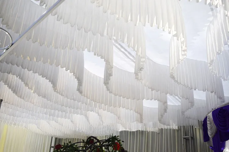 

Customized Upscale Wedding Stage Ceiling Decoration Yarn S-shaped Wave Design Genting Yarn Mantle Haning Ornament 50m/lot