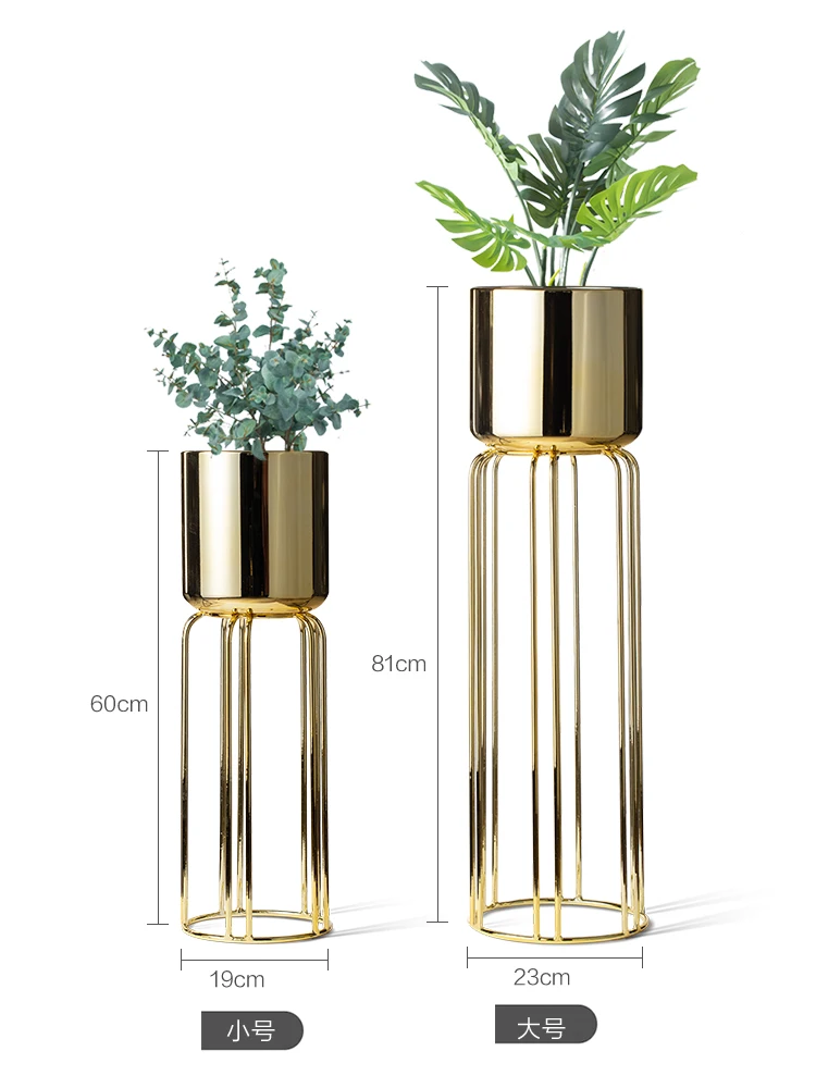 Northern Europe Luxurious Iron Balcony Flower Rack Interior Living Room Decoration Shelf Floor Type PlanterRack Plant Stands
Northern Europe Luxurious Iron Balcony Flower Rack Interior Living Room Decoration Shelf Floor Type PlanterRack Plant Stands