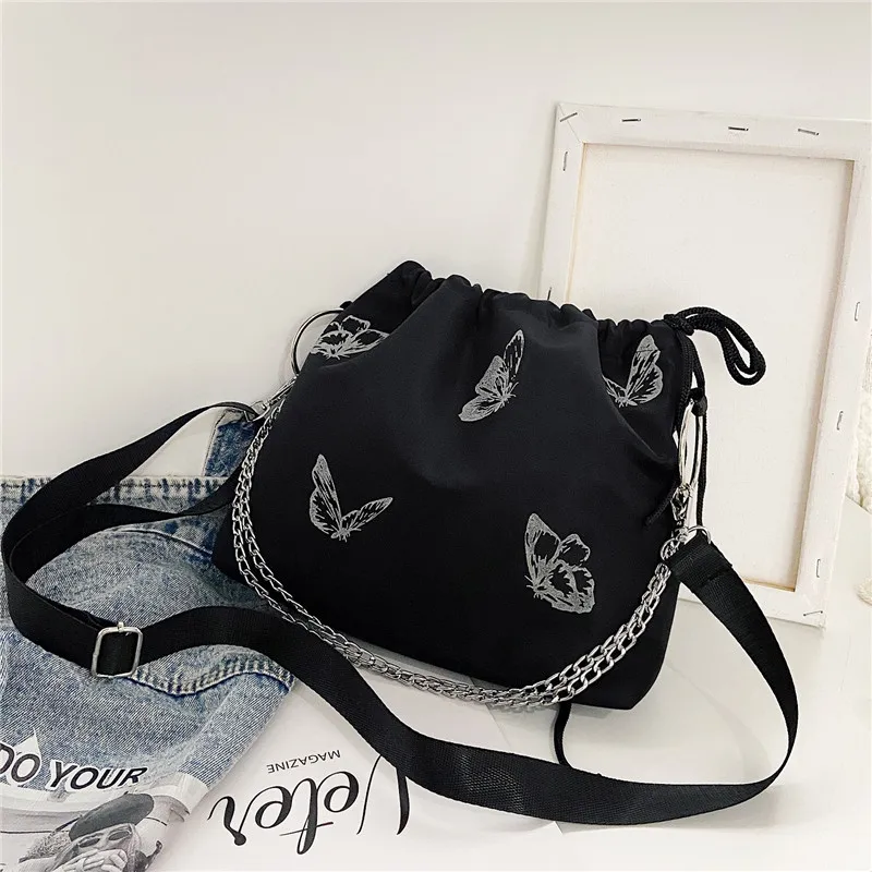 Fashion Luminous Butterfly Retro Shoulder Bucket Bag For Women Drawstring Sexy Chain Shoulder Bags Nylon Casual Lady Handbags
Fashion Luminous Butterfly Retro Shoulder Bucket Bag For Women Drawstring Sexy Chain Shoulder Bags Nylon Casual Lady Handbags