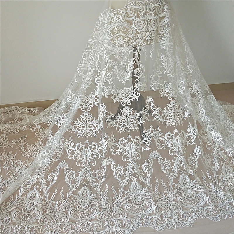 LASUI NEW Milky white high-end luxury sequin embroidery mesh lace fabric Lace stickers flower DIY wedding veil fabric X0842
LASUI NEW Milky white high-end luxury sequin embroidery mesh lace fabric Lace stickers flower DIY wedding veil fabric X0842
