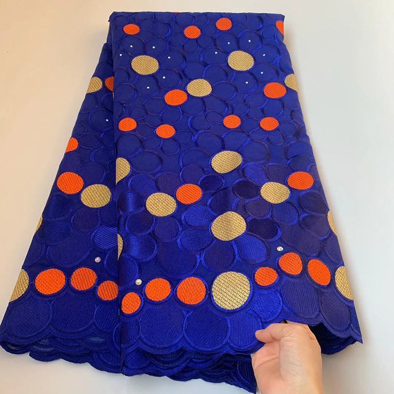 Royal Blue Color High End Swiss Voile Lace Fabrics With Stones Beautiful Women Wedding Party Dress French Cotton Lace
Royal Blue Color High End Swiss Voile Lace Fabrics With Stones Beautiful Women Wedding Party Dress French Cotton Lace