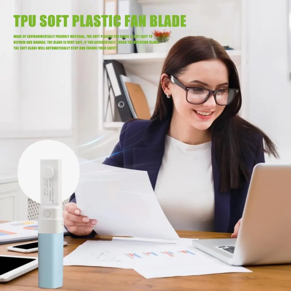 Handheld Mini Fan 3 Speeds USB Rechargeable LED Lighting Fan 
Handheld Mini Fan 3 Speeds USB Rechargeable LED Lighting Fan