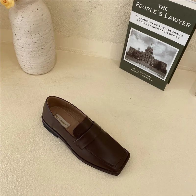 Shoes Woman 2021 Casual Female Sneakers Modis Square Toe Flats Metal Chain Oxfords British Style Loafers With Fur New Cute Dress 
Shoes Woman 2021 Casual Female Sneakers Modis Square Toe Flats Metal Chain Oxfords British Style Loafers With Fur New Cute Dress