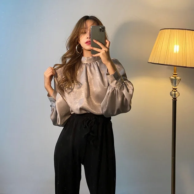 2020 Autumn Fashion Women's Sleek Top Lantern Sleeve Pure Color Korean Shirt Office Ladies Slim Blusas Spring Elegant Top
2020 Autumn Fashion Women's Sleek Top Lantern Sleeve Pure Color Korean Shirt Office Ladies Slim Blusas Spring Elegant Top