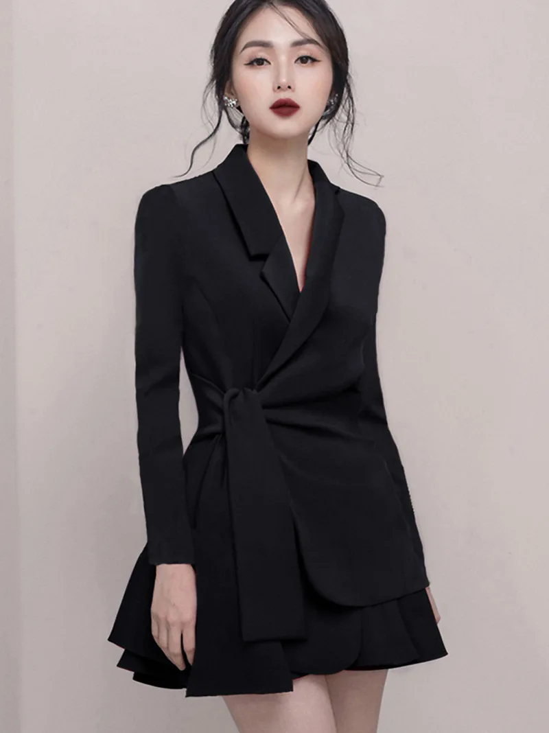 2021 Summer Fashion Casual Turn-down Collar Black High Waist Slim Long Sleeve Bow Suit Blazer Skirt Women
2021 Summer Fashion Casual Turn-down Collar Black High Waist Slim Long Sleeve Bow Suit Blazer Skirt Women