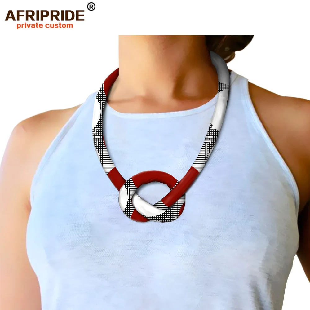 Special Explosion of African National Handicrafts Handmade Cotton Batik Printing Necklace Necklace
Special Explosion of African National Handicrafts Handmade Cotton Batik Printing Necklace Necklace
