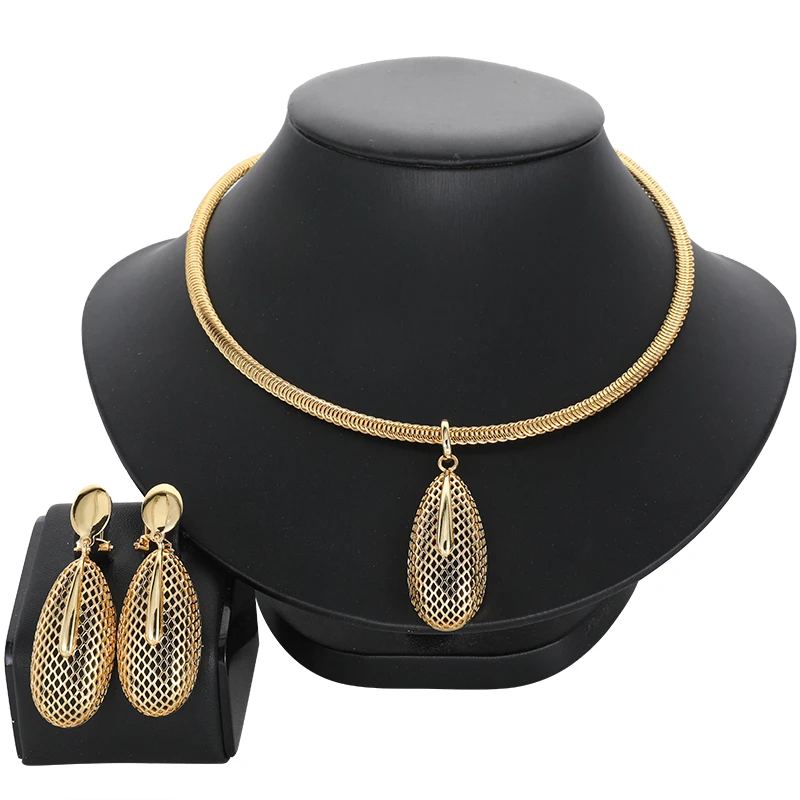 Popular Bubai Gold Plated Fine Jewelry Earrings Necklace Fashion Brazilian For Women's Jewelry Set
Popular Bubai Gold Plated Fine Jewelry Earrings Necklace Fashion Brazilian For Women's Jewelry Set
