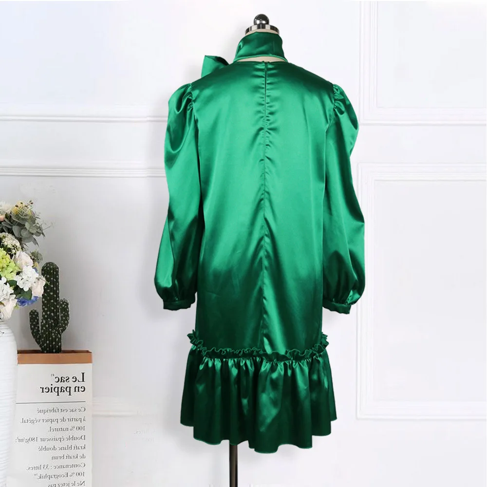 Elegant Long Sleeve Vintage Women Dress Retro Bow Tie Collar Green Ruffle Midi Office Lady Work Wear Plus Size Casual Dress
Elegant Long Sleeve Vintage Women Dress Retro Bow Tie Collar Green Ruffle Midi Office Lady Work Wear Plus Size Casual Dress