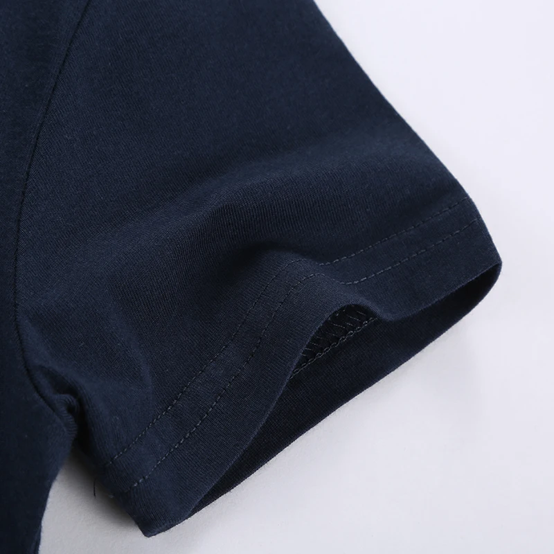 Summer fashion boy anime pattern T-shirt suitable for children 2-8 years old oversized T-shirt material cotton HARNI HWANG
Summer fashion boy anime pattern T-shirt suitable for children 2-8 years old oversized T-shirt material cotton HARNI HWANG