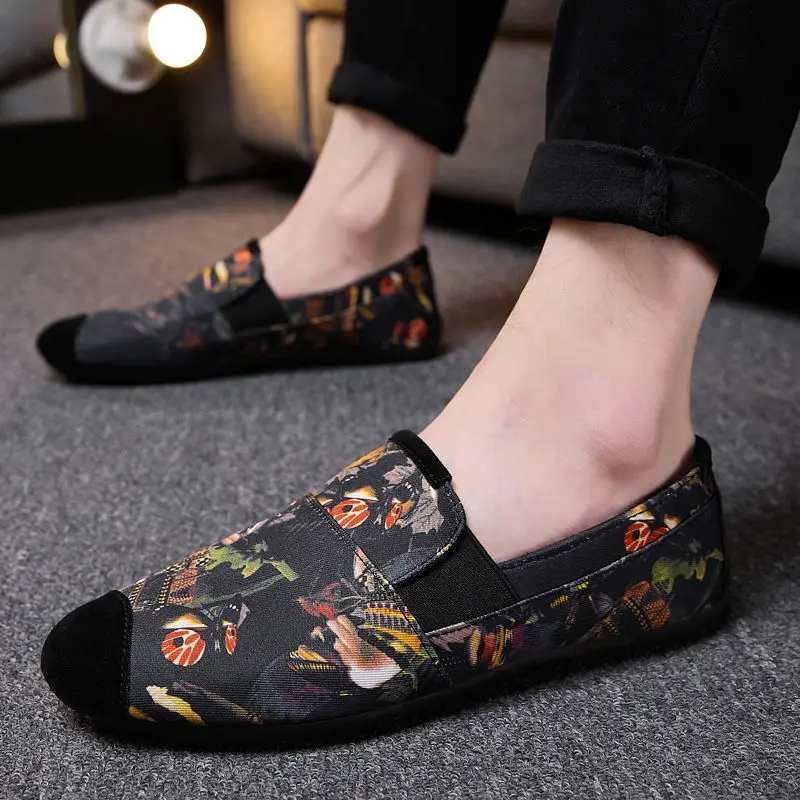 Туфли мужские тканевые, ленивые, Повседневная модная Уличная обувь, корейский стиль, парусиновая обувь, 2021
Туфли мужские тканевые, ленивые, Повседневная модная Уличная обувь, корейский стиль, парусиновая обувь, 2021