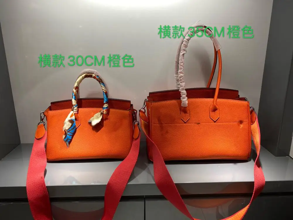 free shipping 2020 the new style classic genuine cow leather women handbag one shoulder bag crossbody bag 5 color 2size widebelt
free shipping 2020 the new style classic genuine cow leather women handbag one shoulder bag crossbody bag 5 color 2size widebelt