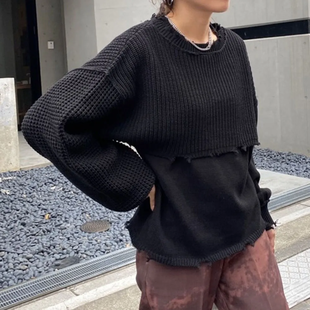 Autumn Women Knit Sweater Long Lantern Blouse Fake Two-piece Lady Fashion Knit Tops Winter Solid O-Neck Casual Black Pullover
Autumn Women Knit Sweater Long Lantern Blouse Fake Two-piece Lady Fashion Knit Tops Winter Solid O-Neck Casual Black Pullover