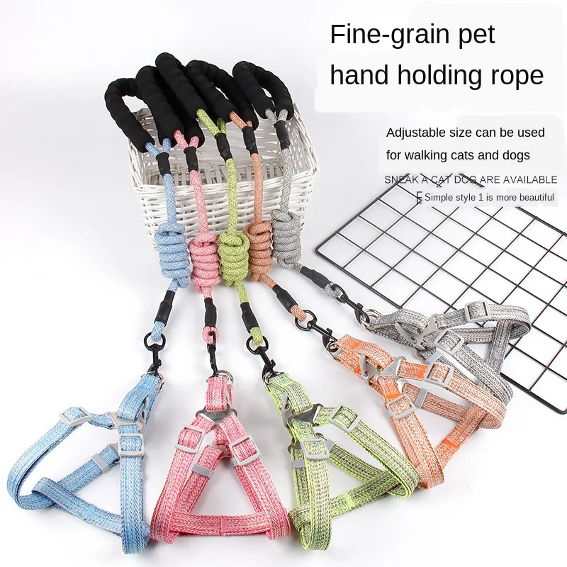 Hot selling dog traction rope dog chain foam handle anti-stroke pet chest strap traction rope
Hot selling dog traction rope dog chain foam handle anti-stroke pet chest strap traction rope