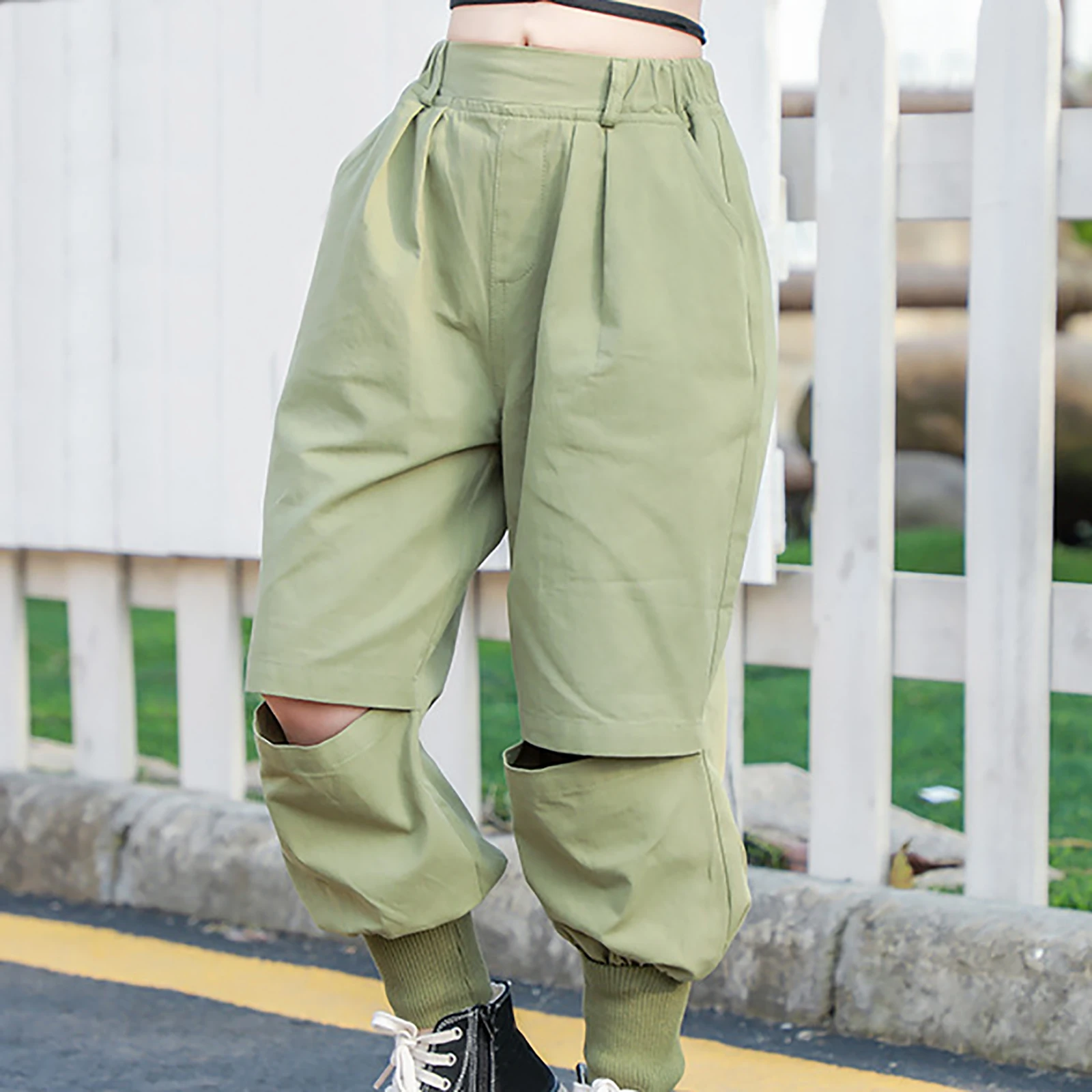 Teenage Girls Cargo Pants Spring Autumn Solid Color Loose Long Pants With Holes Children Trousers Fashion Casual Kids Clothing
Teenage Girls Cargo Pants Spring Autumn Solid Color Loose Long Pants With Holes Children Trousers Fashion Casual Kids Clothing