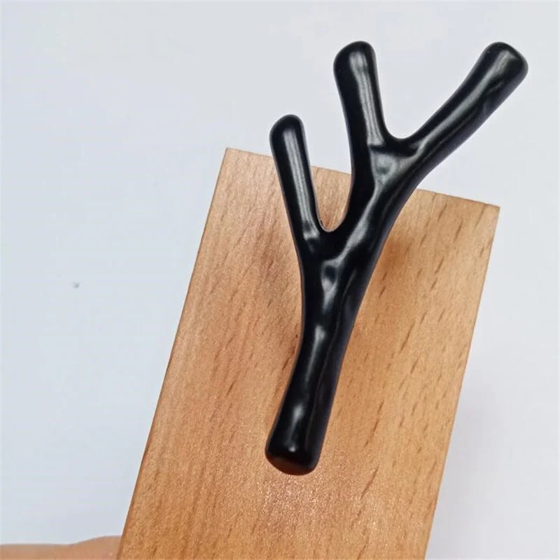 1Pcs Solid Wood Japanese Style Free Drilling/Drilling Wall Mounted Hanging Clothes Coat Hook Key Storage Hooks
1Pcs Solid Wood Japanese Style Free Drilling/Drilling Wall Mounted Hanging Clothes Coat Hook Key Storage Hooks