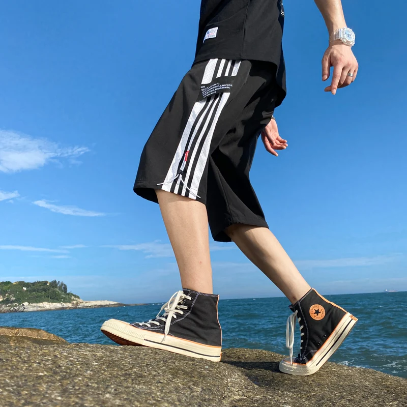 2021New Summer Casual Shorts Men's Loose 5 Cent Pants Sports Shorts Loose Straight Casual Fitness Stripe Shorts Large Size 5XL
2021New Summer Casual Shorts Men's Loose 5 Cent Pants Sports Shorts Loose Straight Casual Fitness Stripe Shorts Large Size 5XL