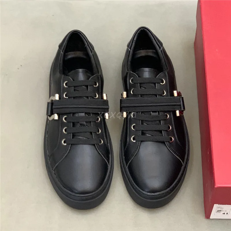 High Quality Luxury Brand Men Sneakers Lace Up Flat Casual Shoes Sports Running Shoes Female Metal Decor Design Shoes
High Quality Luxury Brand Men Sneakers Lace Up Flat Casual Shoes Sports Running Shoes Female Metal Decor Design Shoes