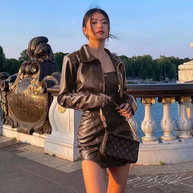 Autumn WomenY2K Leather Coats Tube Tops Skinny Dress Matching Sets Ladies Sexy Solid Color Lapel Zipper Jackets Streetwear
Autumn WomenY2K Leather Coats Tube Tops Skinny Dress Matching Sets Ladies Sexy Solid Color Lapel Zipper Jackets Streetwear