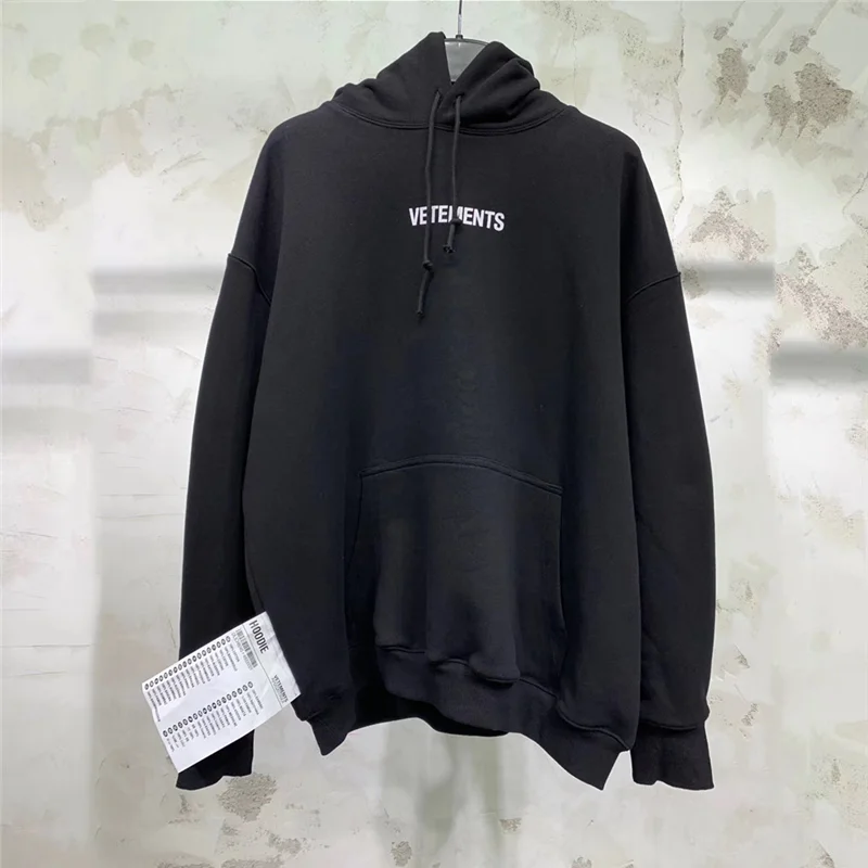 Loose Black Gray Vetements Hoodie Men Women VTM Pullover Hoody Big Tag Patch Embroidery Vetements Sweatshirts
Loose Black Gray Vetements Hoodie Men Women VTM Pullover Hoody Big Tag Patch Embroidery Vetements Sweatshirts