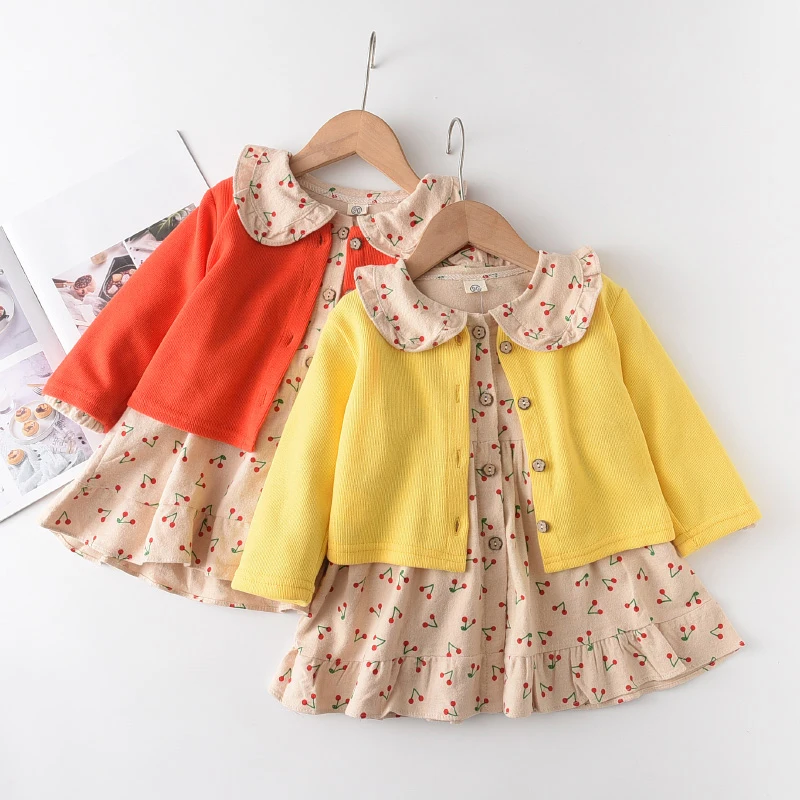 Girls Dress 2021 Korean Fashion Style Spring Autumn Children Floral Long Sleeve Dress Coat Girl Doll Collar Casual Dresses 2-6T
Girls Dress 2021 Korean Fashion Style Spring Autumn Children Floral Long Sleeve Dress Coat Girl Doll Collar Casual Dresses 2-6T
