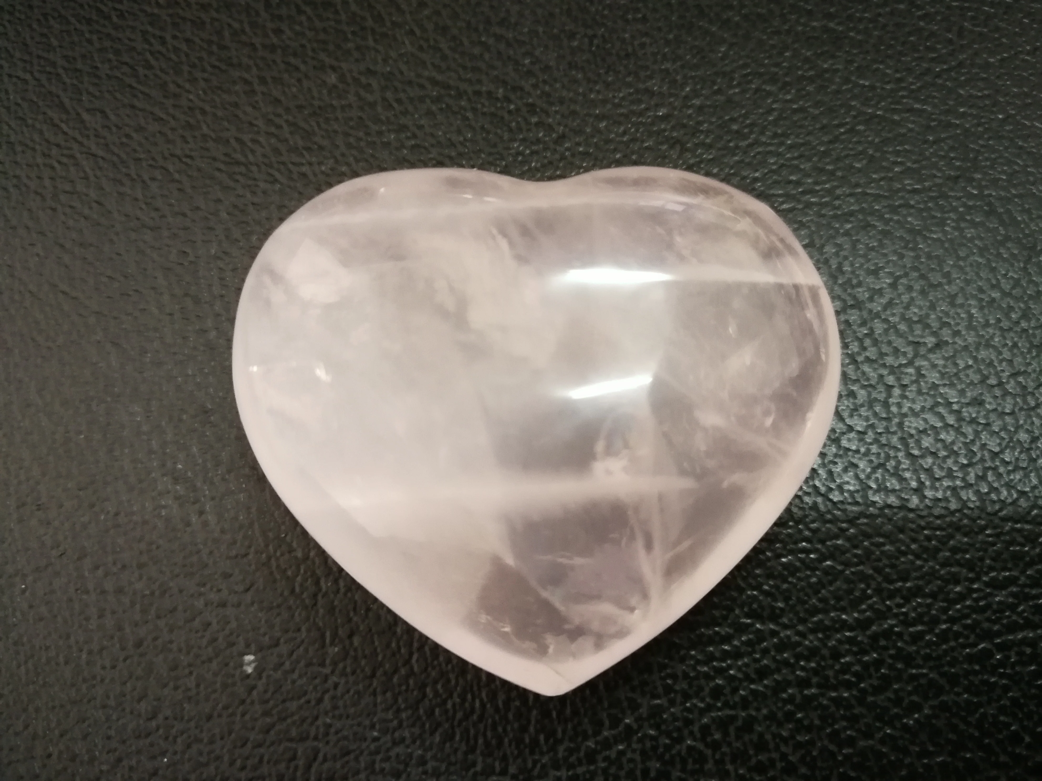 30.3gNaturally beautiful pink rose quartz crystal heart healing energy---09
30.3gNaturally beautiful pink rose quartz crystal heart healing energy---09