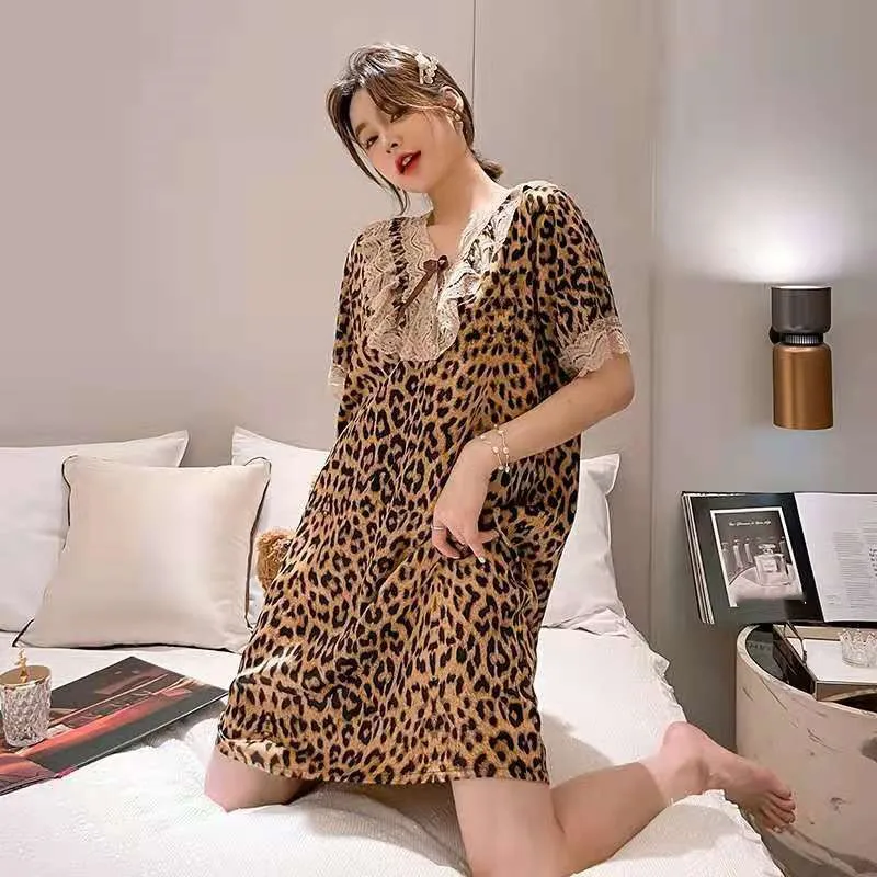 Spring Summer Loose Leopard Printed Nightdress Short Sleeve Sleepwear Lace Trim Satin Nightgown For Women
Spring Summer Loose Leopard Printed Nightdress Short Sleeve Sleepwear Lace Trim Satin Nightgown For Women