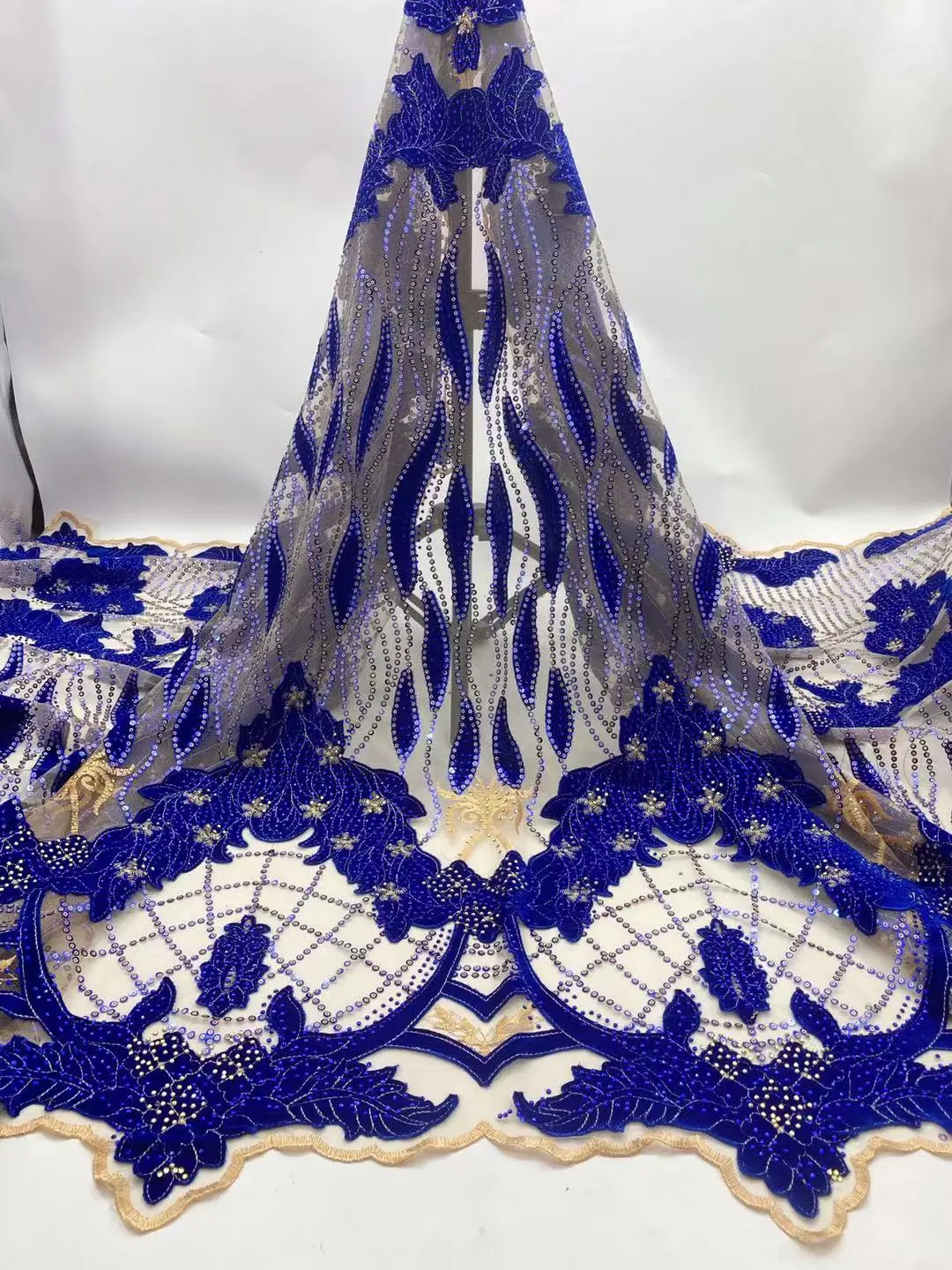 Nigerian Embroidery Sequence Stones African French Net Velvet Lace Fabric High Quality Mesh Tulle Sequins Wedding Party Dress
Nigerian Embroidery Sequence Stones African French Net Velvet Lace Fabric High Quality Mesh Tulle Sequins Wedding Party Dress