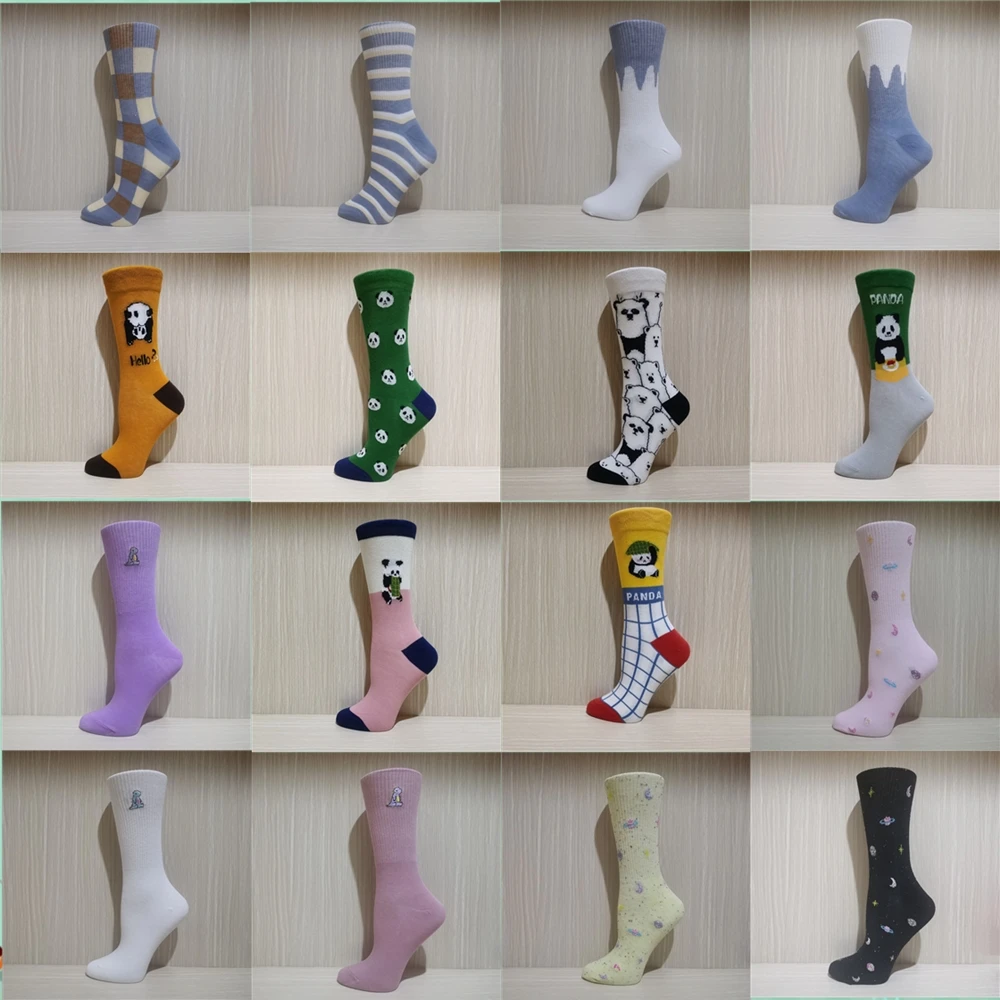 Korea Harajuku style fashion women's socks kawaii cute cartoon panda dinosaur socks funny striped planet happy girl socks
Korea Harajuku style fashion women's socks kawaii cute cartoon panda dinosaur socks funny striped planet happy girl socks
