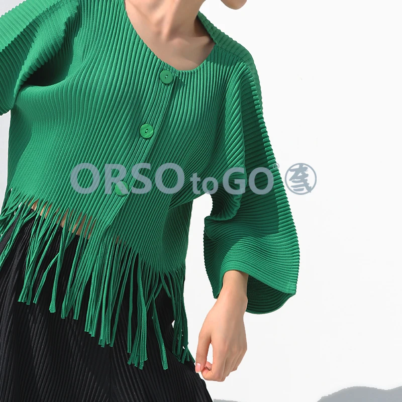 Changpleat Jackets for Women Spring/Autumn Miyake Pleated Fashion Solid Loose Large Size Single-breasted Outerwear Coats Tide
Changpleat Jackets for Women Spring/Autumn Miyake Pleated Fashion Solid Loose Large Size Single-breasted Outerwear Coats Tide