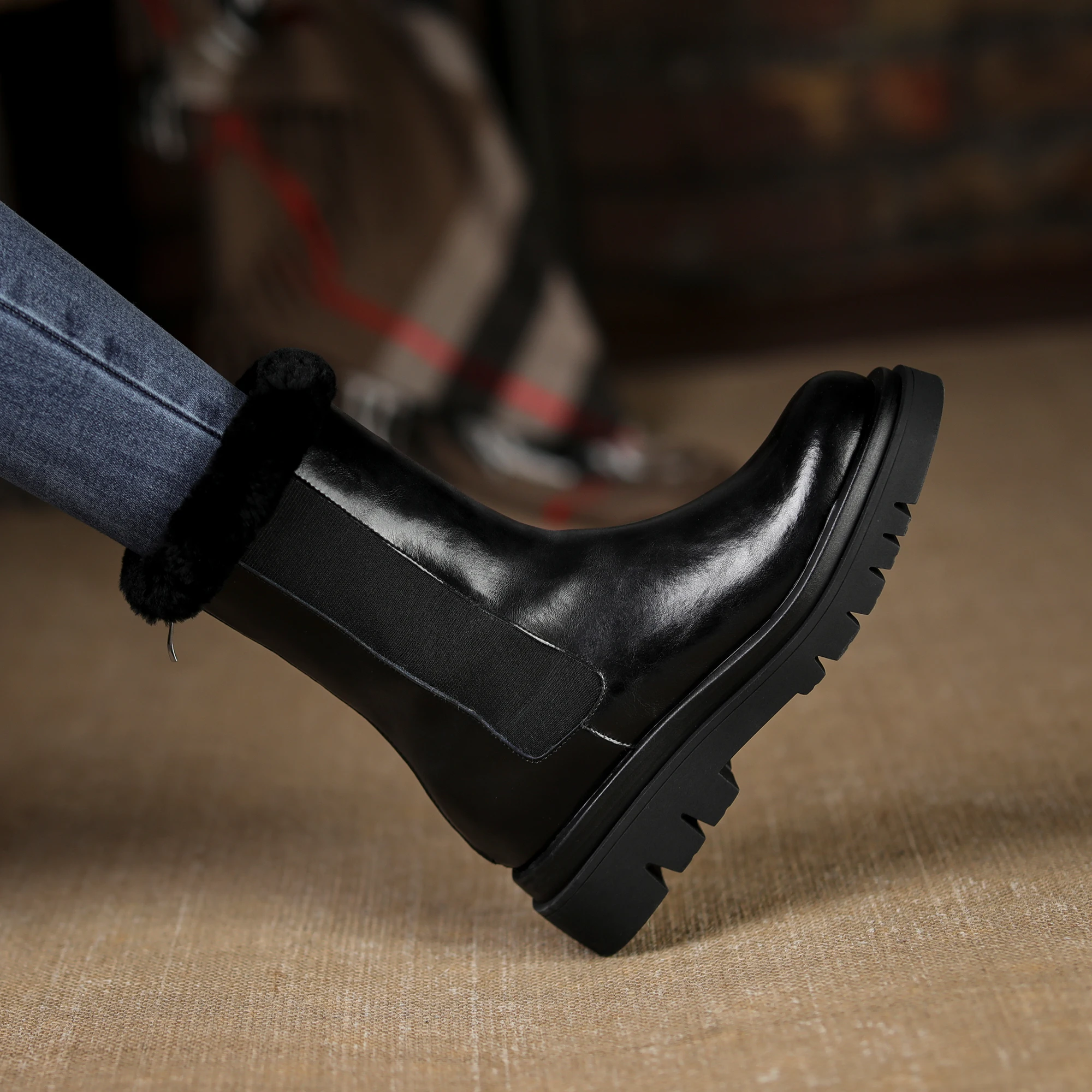 FEDONAS Women Short Autumn Winter Warm Boots 2021 Fall Genuine Leather Snow Boots Working Party Thick Heels Shoes Woman Heels
FEDONAS Women Short Autumn Winter Warm Boots 2021 Fall Genuine Leather Snow Boots Working Party Thick Heels Shoes Woman Heels