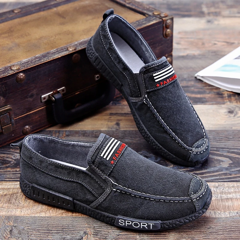 Spring and Autumn 2021 New Comfortable Soft Bottom Male Shoes Flat Chic Sports Shoes for Men Slip on Breathable Casual Shoes Men 
Spring and Autumn 2021 New Comfortable Soft Bottom Male Shoes Flat Chic Sports Shoes for Men Slip on Breathable Casual Shoes Men