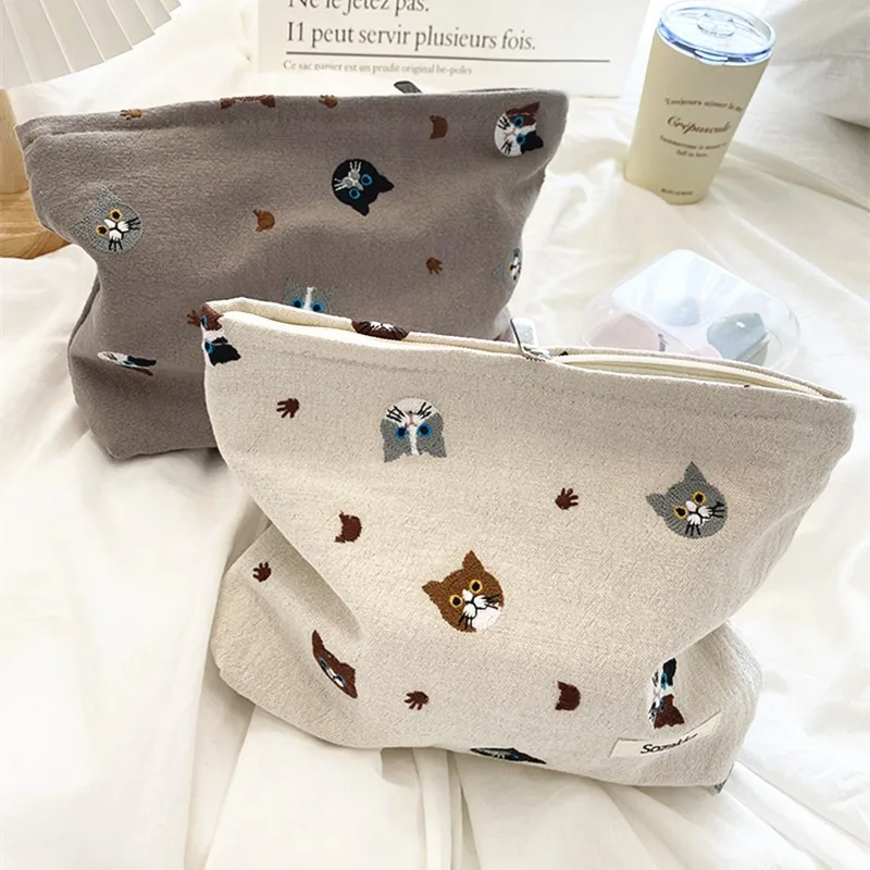 Cute Cat Makeup Bag Japan Style Cosmetic Organizer For Women Make Up Pouch Cotton Fabric Travel Cosmetic Bag Zipper Beauty Case
Cute Cat Makeup Bag Japan Style Cosmetic Organizer For Women Make Up Pouch Cotton Fabric Travel Cosmetic Bag Zipper Beauty Case