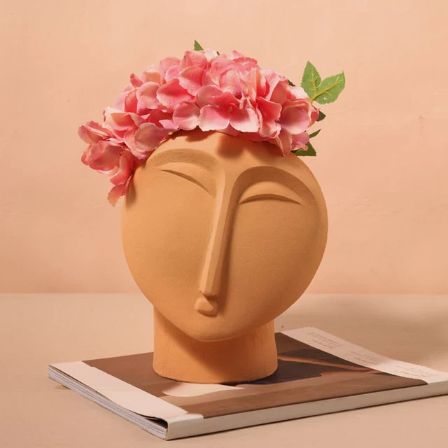 Nordic Minimalist Ceramic Abstract Vase,Human Face Decorative Head Shape Vase,Modern Home Decoration Table Decor
Nordic Minimalist Ceramic Abstract Vase,Human Face Decorative Head Shape Vase,Modern Home Decoration Table Decor