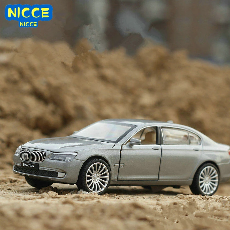 Nicce 1:32 BMW 760 Li Alloy Car Model Diecasts Toy Vehicles Metal Toy Car Model Sound Light Pull Back Collection Childrens F269
Nicce 1:32 BMW 760 Li Alloy Car Model Diecasts Toy Vehicles Metal Toy Car Model Sound Light Pull Back Collection Childrens F269