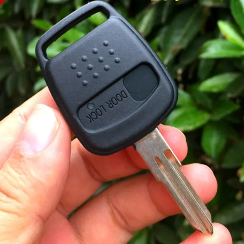 DAKATU 10 шт. Пустой Сменный Чехол-брелок для ключа для Nissan Bluebird A32 дистанционный ключ 1 кнопка (NSN11)
DAKATU 10 шт. Пустой Сменный Чехол-брелок для ключа для Nissan Bluebird A32 дистанционный ключ 1 кнопка (NSN11)